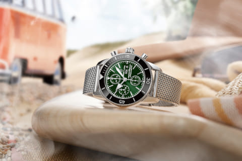 20._a13313121l1a1_superocean_heritage_chronograph_44_green_mesh_mercat-del-diamant-andorra